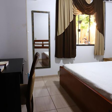 Quarto Em פוז דו איגואסו מראה חיצוני תמונה