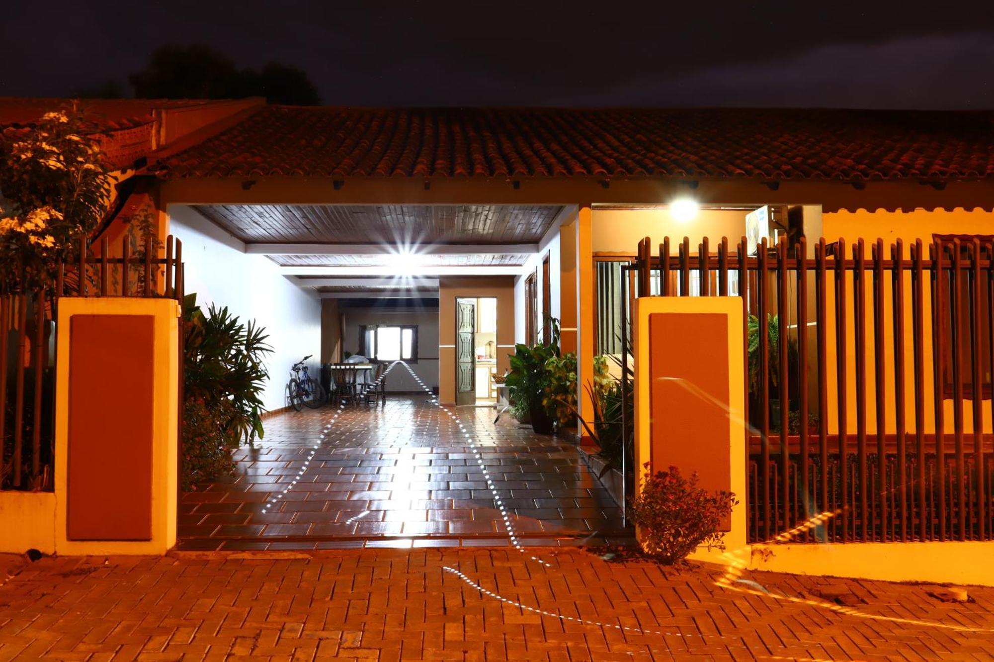 Quarto Em פוז דו איגואסו מראה חיצוני תמונה